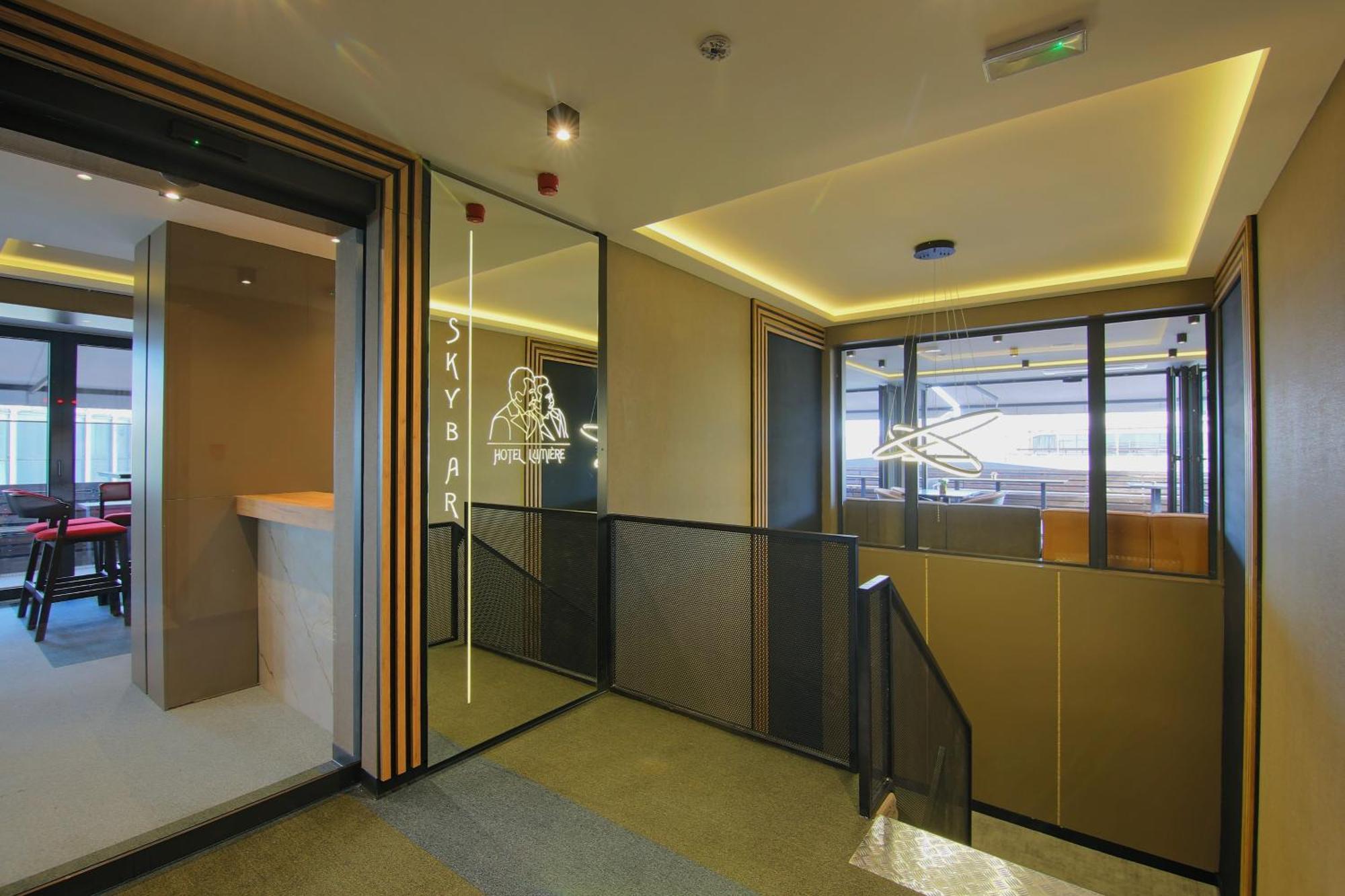 Lumiere Hotel Beograd Ngoại thất bức ảnh